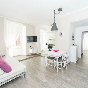 Apartament Ponte Lungo, Rzym